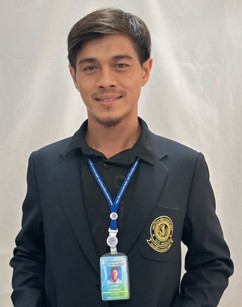 นายยุทธนา หวังพิทักษ์